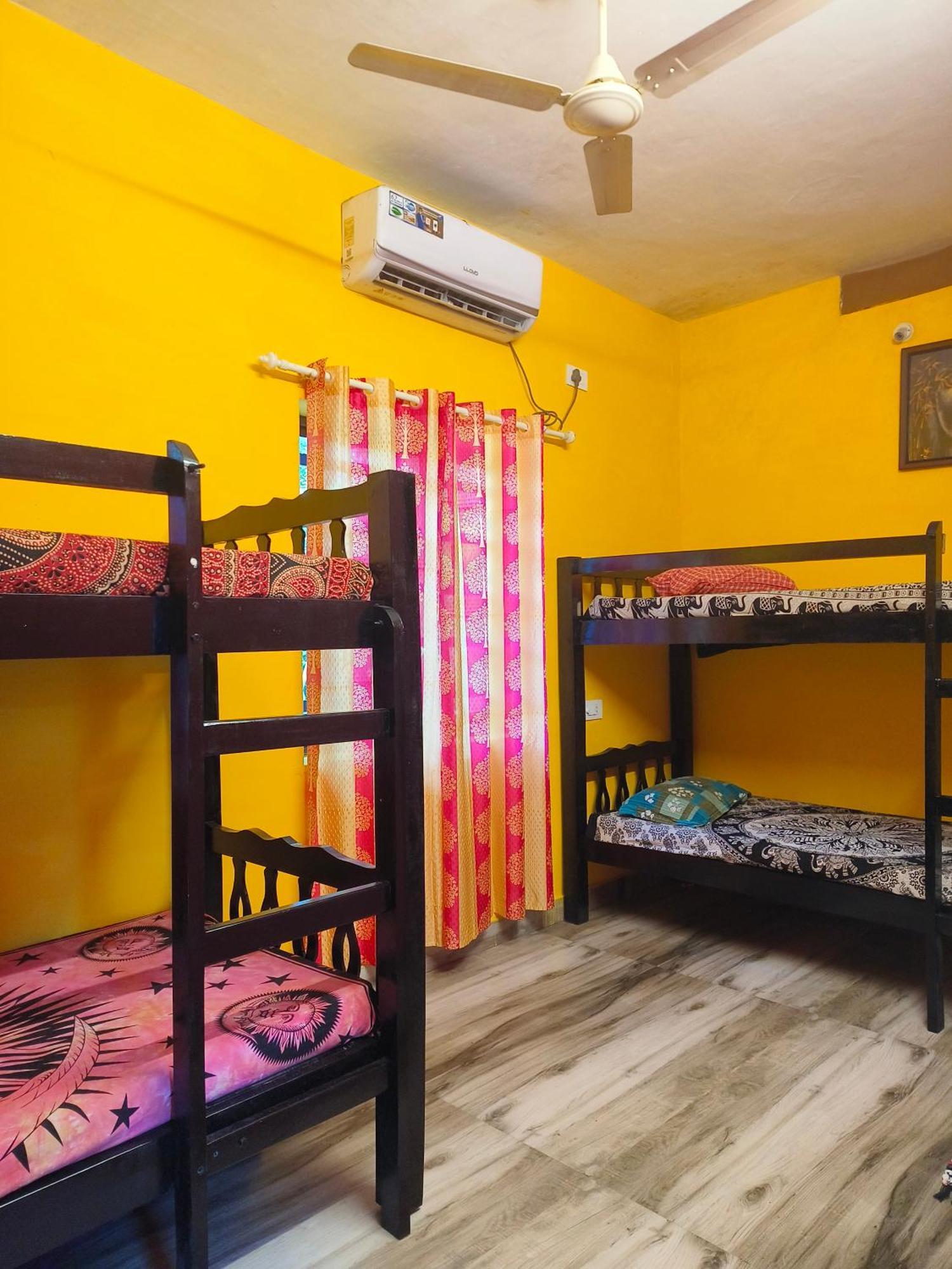 Peace And Love Beach Homestay Alappuzha Exterior photo